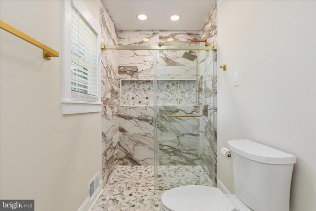 7336 COMPTON LN, Nokesville, VA 20181