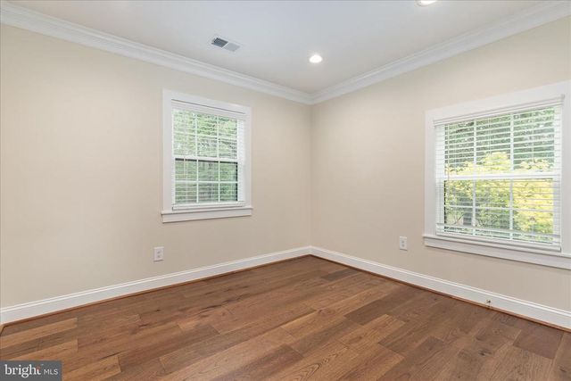 7336 COMPTON LN, Nokesville, VA 20181