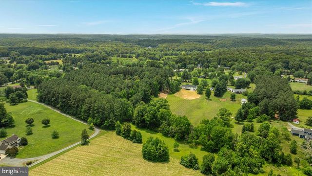 7336 COMPTON LN, Nokesville, VA 20181