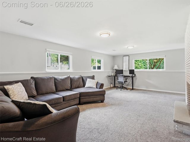 42047 CLEMONS Drive, Plymouth Charter Township, MI 48170