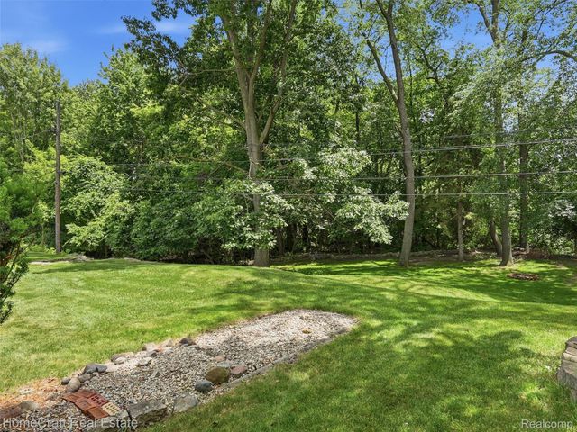 42047 CLEMONS Drive, Plymouth Charter Township, MI 48170