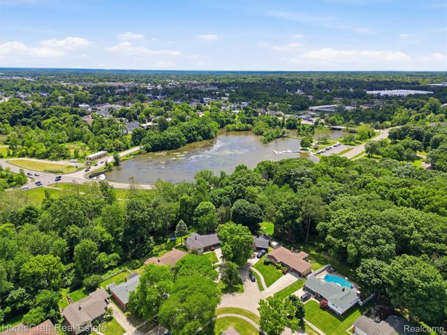 42047 CLEMONS Drive, Plymouth Charter Township, MI 48170