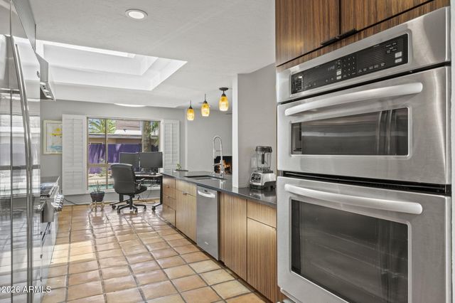 4002 E Alan Lane, Phoenix, AZ 85028
