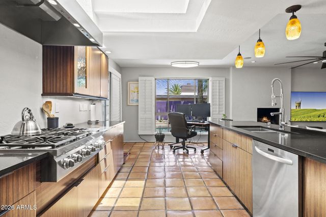 4002 E Alan Lane, Phoenix, AZ 85028