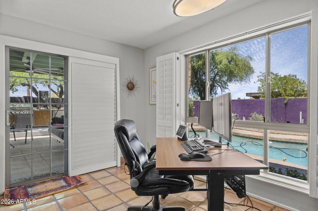 4002 E Alan Lane, Phoenix, AZ 85028
