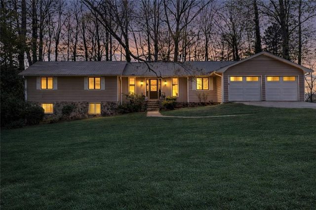8360 Lanier Drive, Cumming, GA 30041