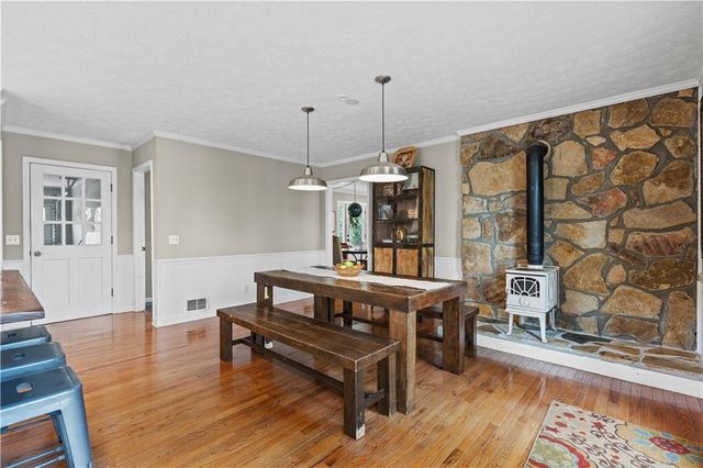 8360 Lanier Drive, Cumming, GA 30041