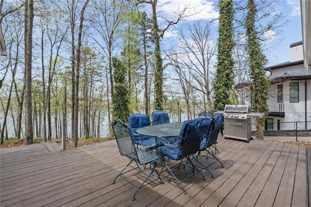 8360 Lanier Drive, Cumming, GA 30041