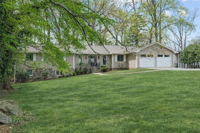8360 Lanier Drive, Cumming, GA 30041