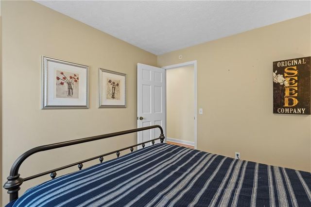 8360 Lanier Drive, Cumming, GA 30041
