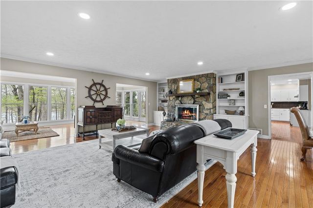 8360 Lanier Drive, Cumming, GA 30041