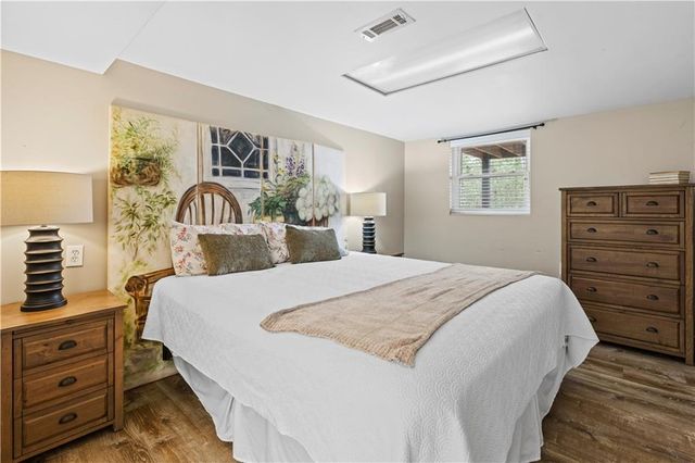 8360 Lanier Drive, Cumming, GA 30041