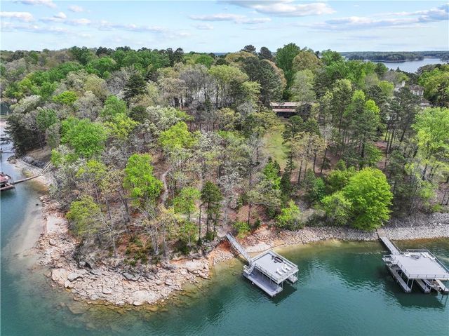 8360 Lanier Drive, Cumming, GA 30041