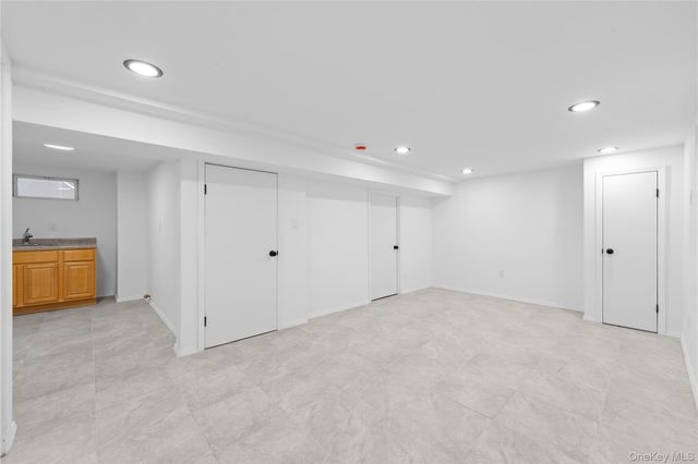 23318 118th Avenue, Cambria Heights, NY 11411