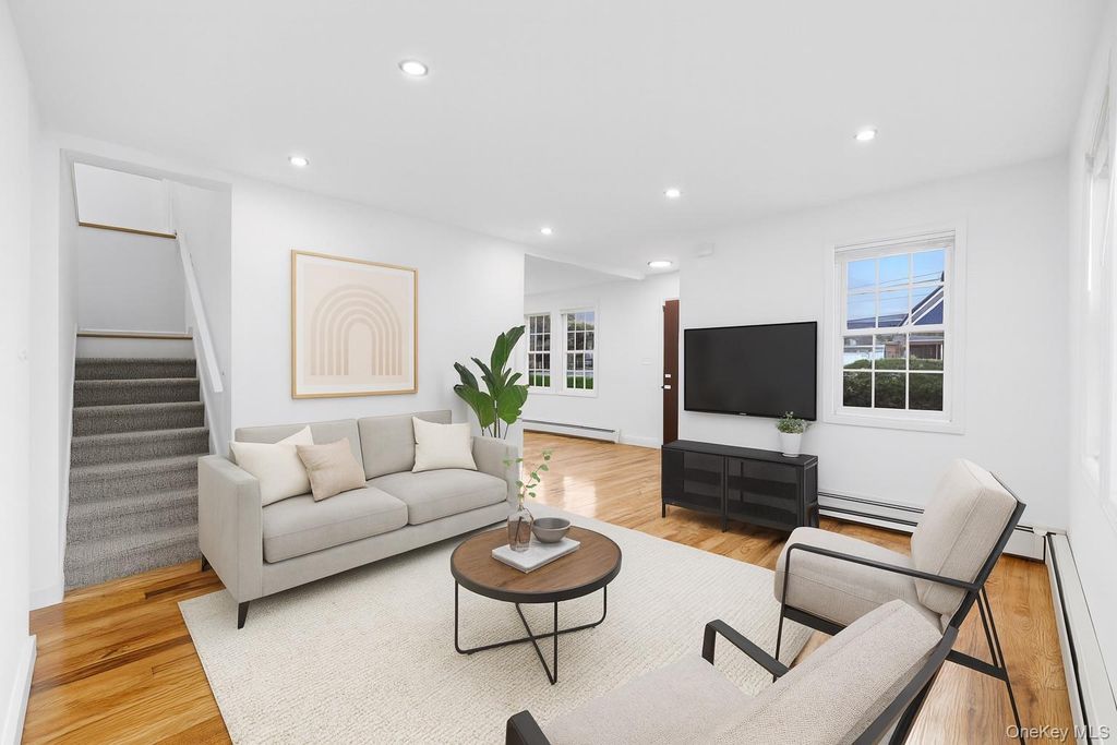 23318 118th Avenue, Cambria Heights, NY 11411