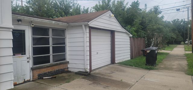 8315 W Parkway Street, Detroit City, MI 48239