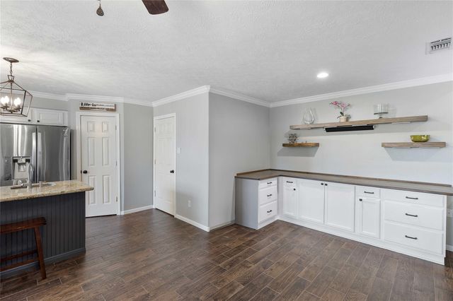 2015 Magnolia Bend, Baytown, TX 77523