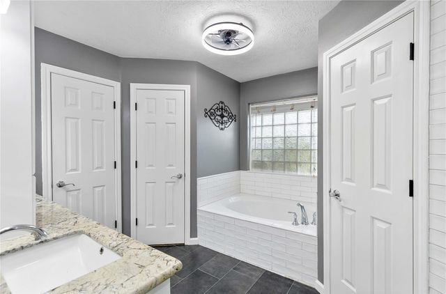 2015 Magnolia Bend, Baytown, TX 77523