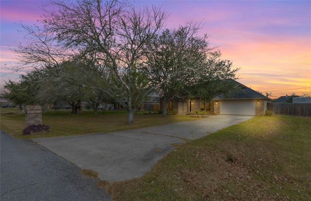 2015 Magnolia Bend, Baytown, TX 77523