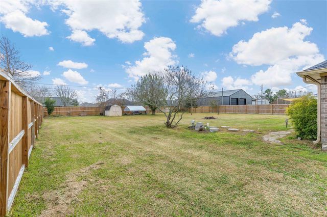 2015 Magnolia Bend, Baytown, TX 77523