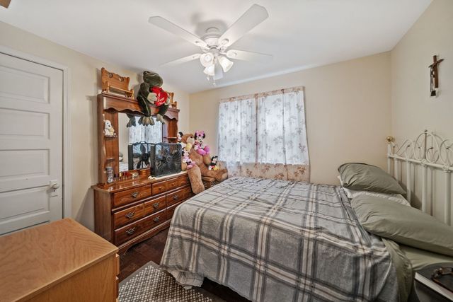 4131 N Richmond Street, Chicago, IL 60618