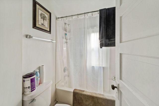 4131 N Richmond Street, Chicago, IL 60618