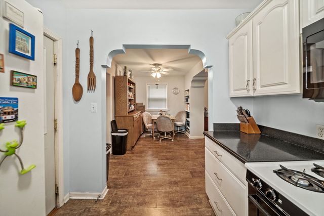 4131 N Richmond Street, Chicago, IL 60618