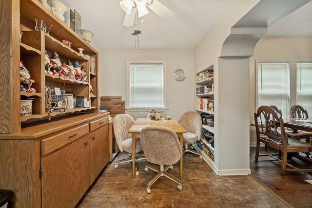 4131 N Richmond Street, Chicago, IL 60618