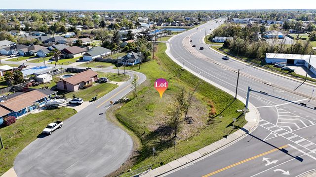 1404 Virginia Avenue, Lynn Haven, FL 32444