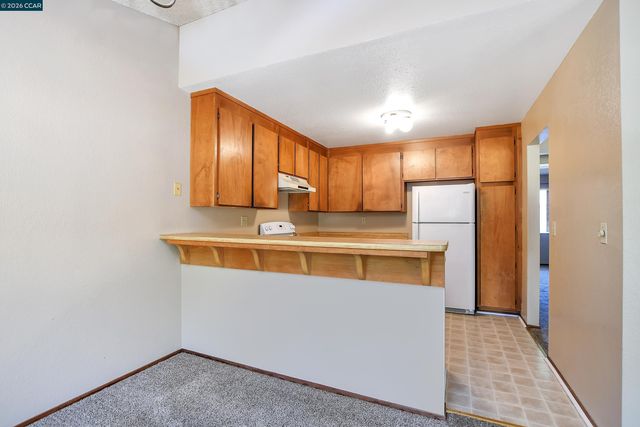 2402 Silk Tree Ct., Martinez, CA 94553