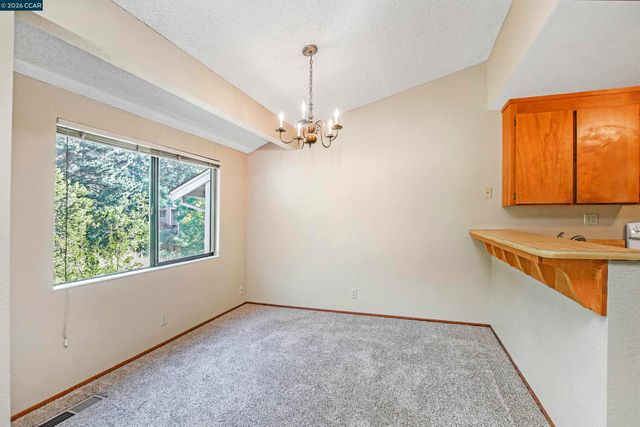 2402 Silk Tree Ct., Martinez, CA 94553