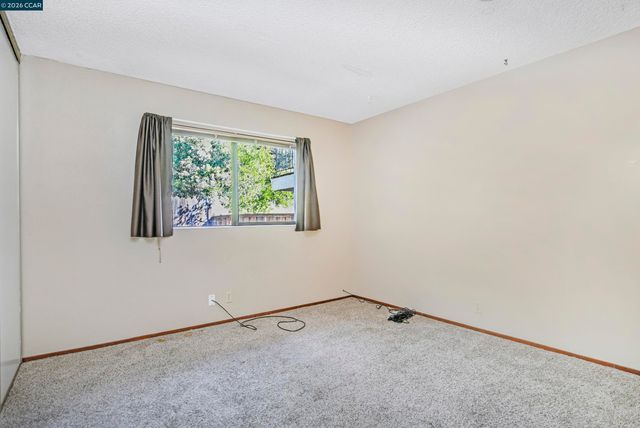 2402 Silk Tree Ct., Martinez, CA 94553