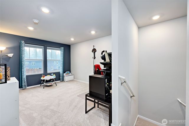 6487 Randolph Drive NE, Bremerton, WA 98311