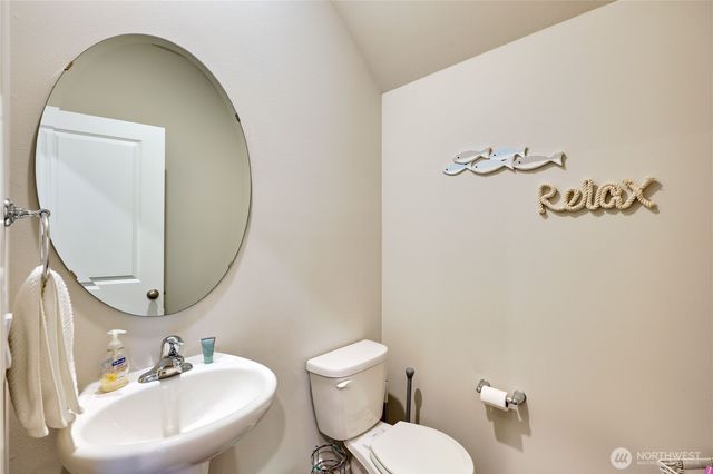 6487 Randolph Drive NE, Bremerton, WA 98311