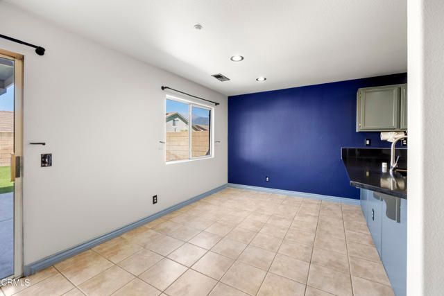 7132 Niagara Drive, Fontana, CA 92336