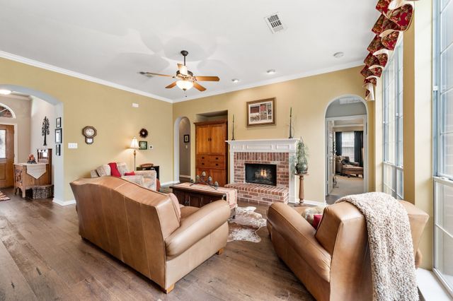8364 Everglades Circle, Fort Worth, TX 76137