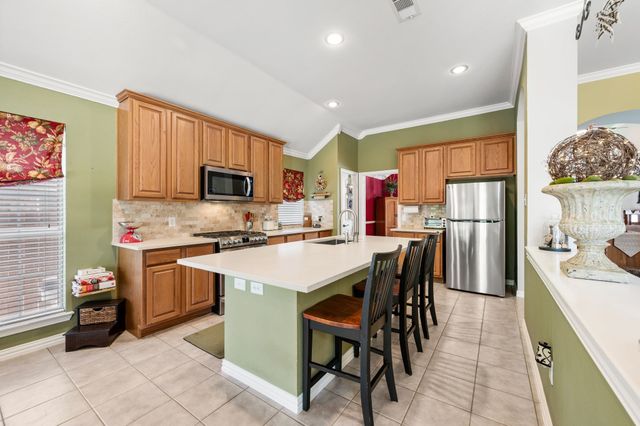 8364 Everglades Circle, Fort Worth, TX 76137