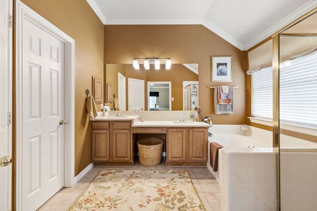 8364 Everglades Circle, Fort Worth, TX 76137