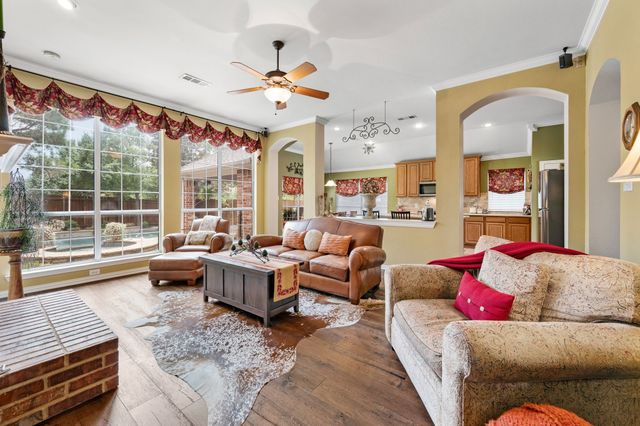 8364 Everglades Circle, Fort Worth, TX 76137