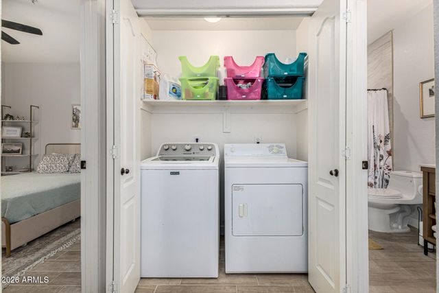 2929 W YORKSHIRE Drive 1085, Phoenix, AZ 85027