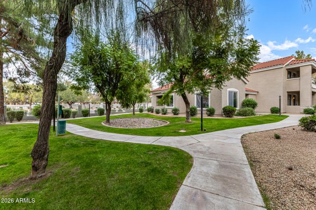 2929 W YORKSHIRE Drive 1085, Phoenix, AZ 85027