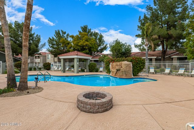 2929 W YORKSHIRE Drive 1085, Phoenix, AZ 85027