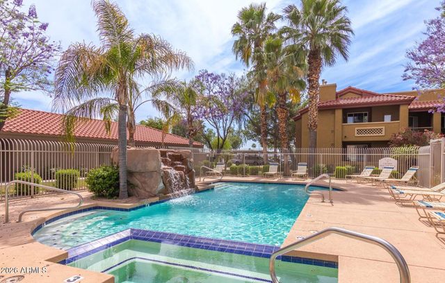 2929 W YORKSHIRE Drive 1085, Phoenix, AZ 85027