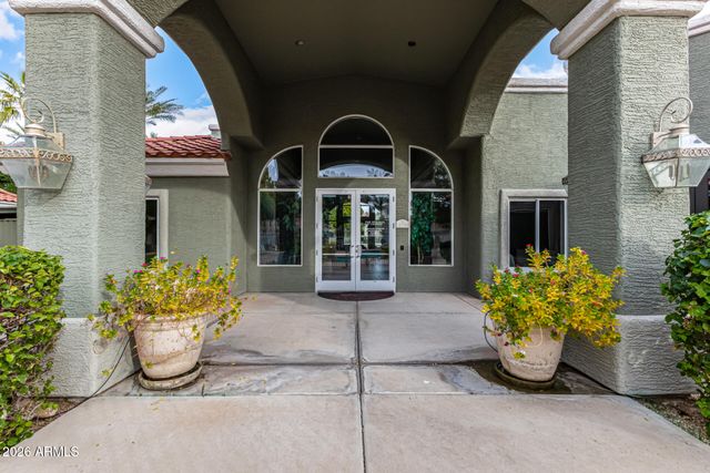 2929 W YORKSHIRE Drive 1085, Phoenix, AZ 85027