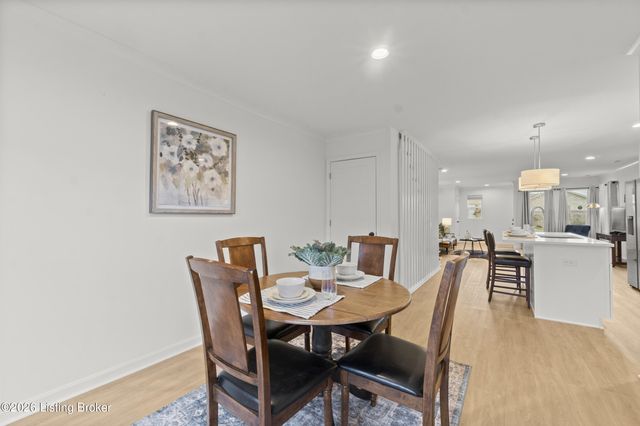 3135H Bushmill Park, Louisville, KY 40241