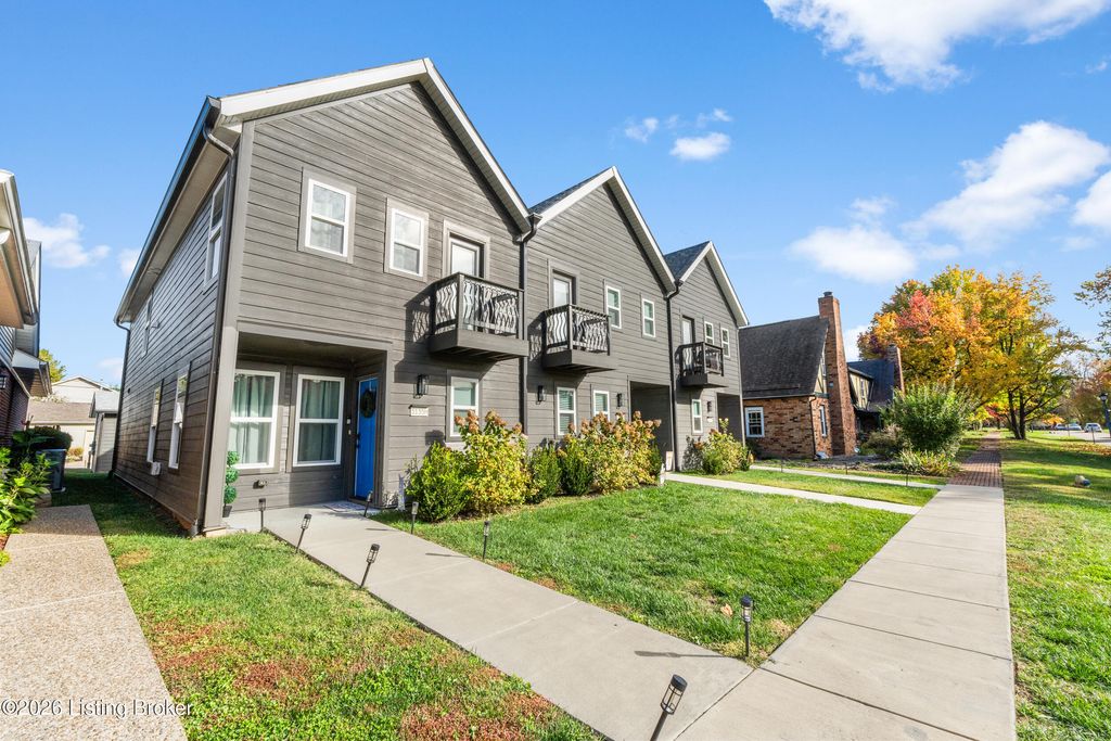3135H Bushmill Park, Louisville, KY 40241
