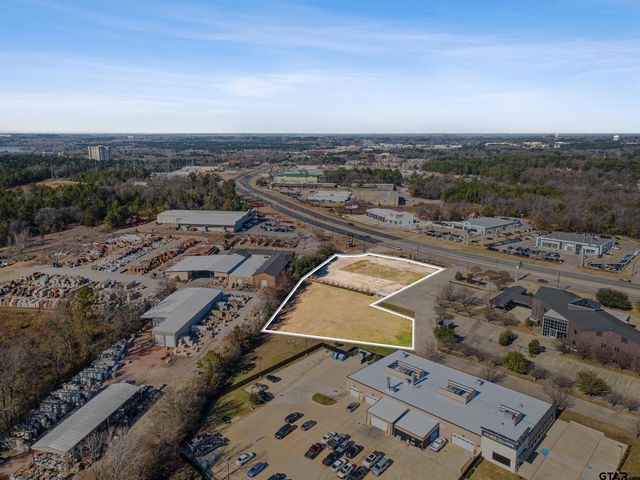 3909 S Southwest Loop 323, Tyler, TX 75701
