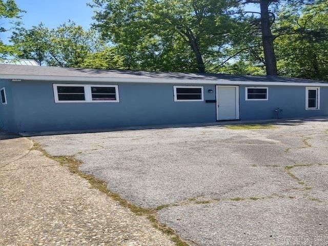 633 4th Street, Hot Springs, AR 71913