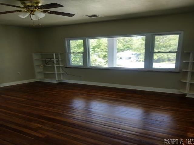 633 4th Street, Hot Springs, AR 71913