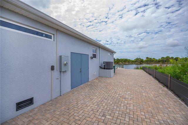 13525 GREENCASTLE AVENUE, Port Charlotte, FL 33981